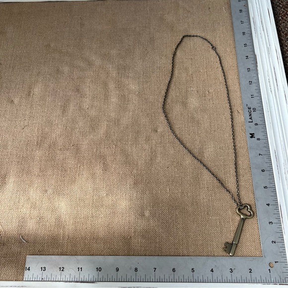 Suddenly Darling brass tone key lanyard charm long necklace hardware fancy - Picture 3 of 5